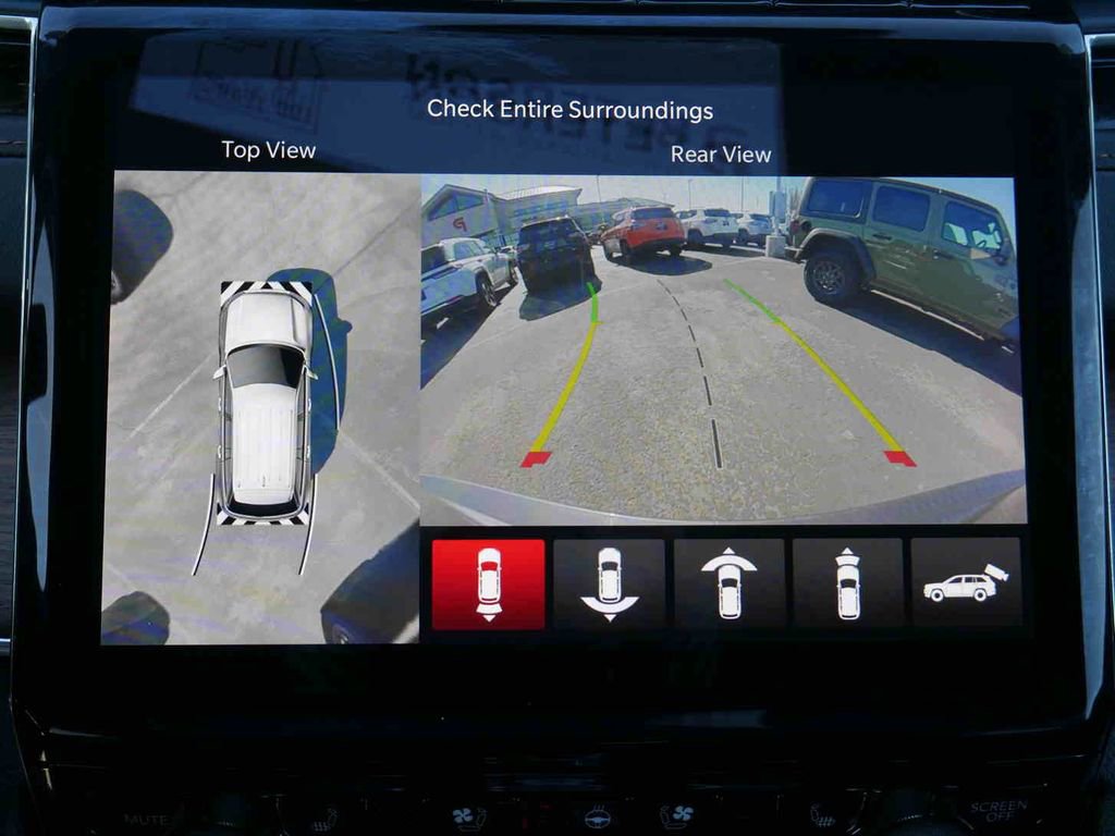 Used 2023 Jeep Grand Cherokee Summit w/ Adv Protech Group IV image 34