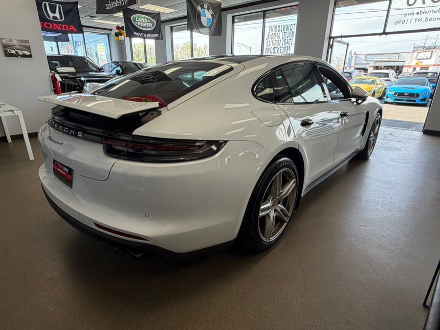 Used 2018 Porsche Panamera 4 AWD/4WD image 13