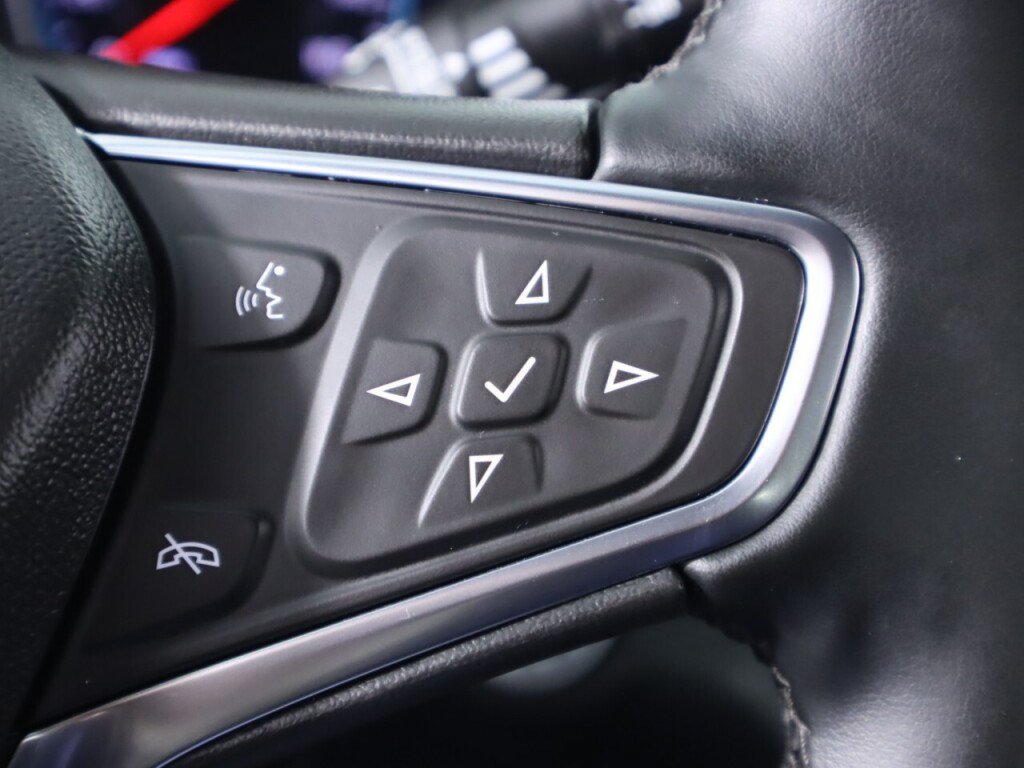 Used 2024 Chevrolet Equinox LT AWD/4WD image 13