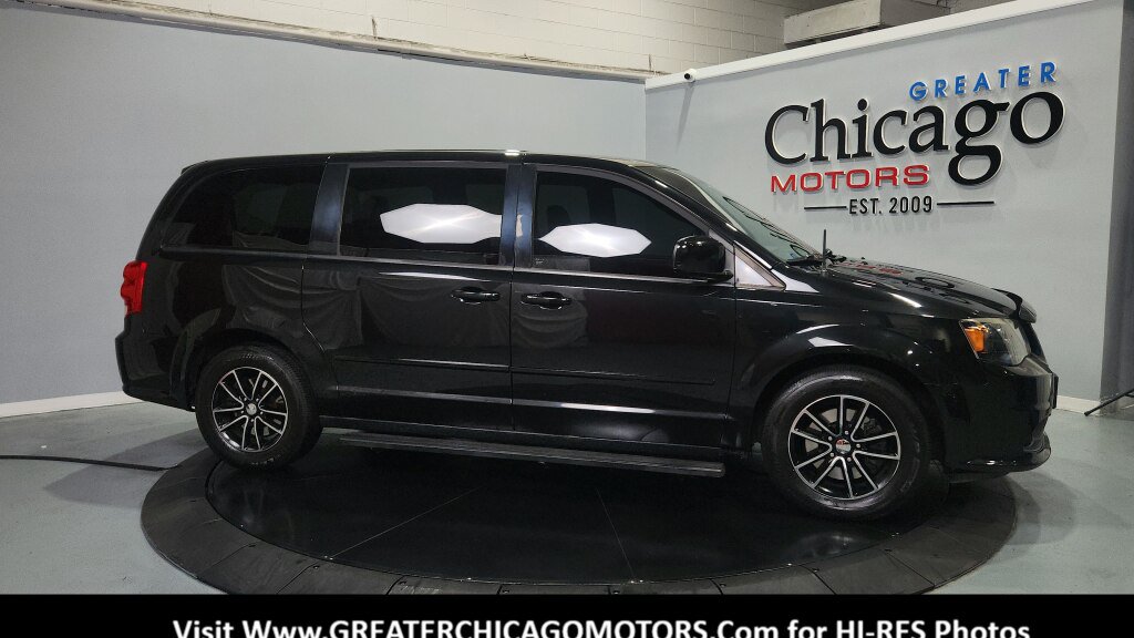 Used 2015 Dodge Grand Caravan SXT w/ Blacktop Package