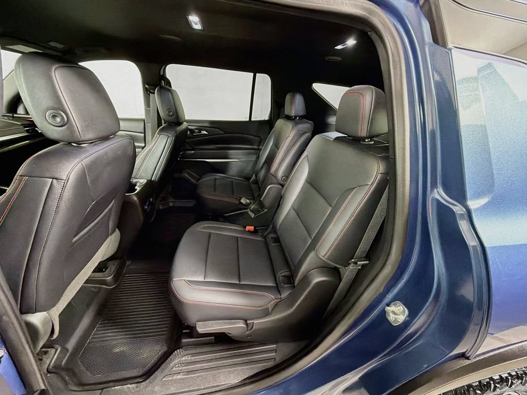 Used 2025 Chevrolet Traverse Z71 w/ LPO, Floor Liner Package AWD/4WD image 19