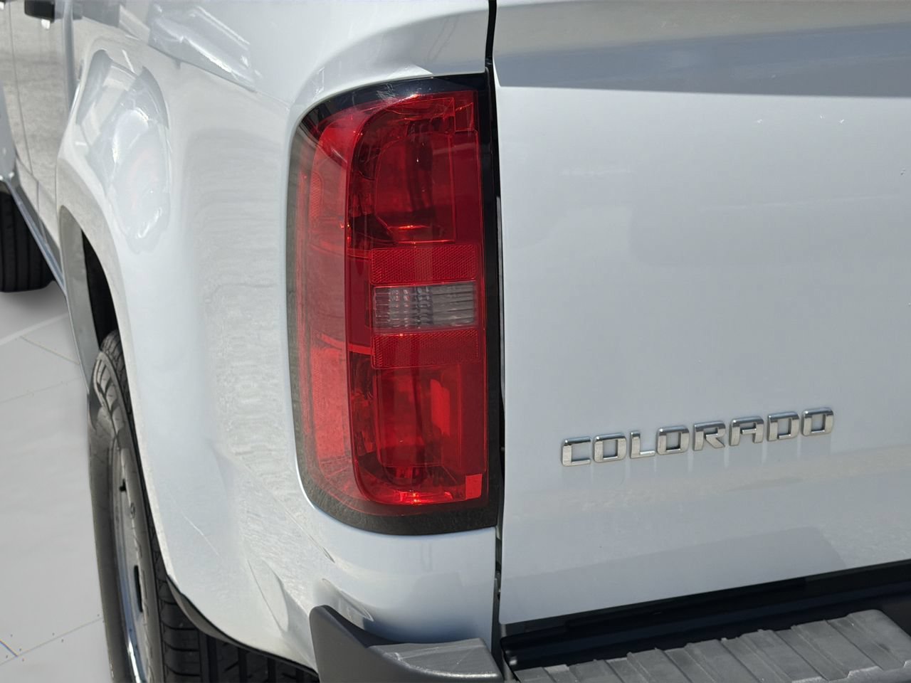 Used 2017 Chevrolet Colorado W/T w/ WT Convenience Package RWD image 7