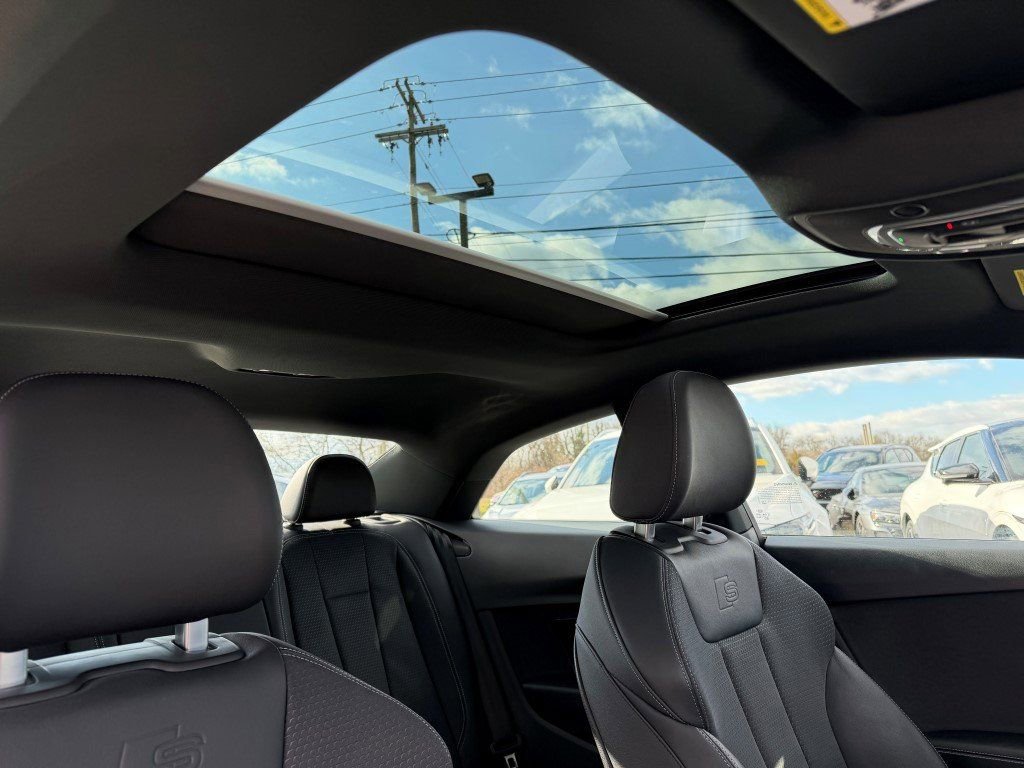 Certified 2022 Audi A5 2.0T Premium Plus w/ Premium Plus image 17