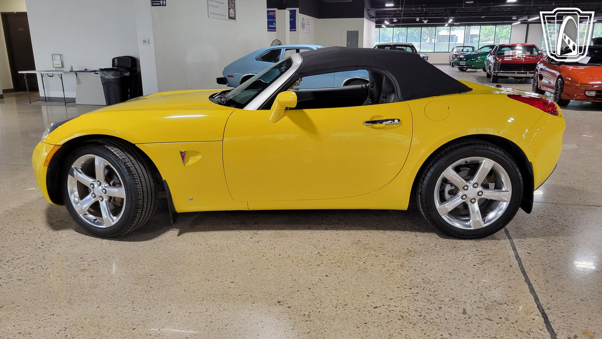 Used 2007 Pontiac Solstice Convertible w/ Premium Package RWD image 24