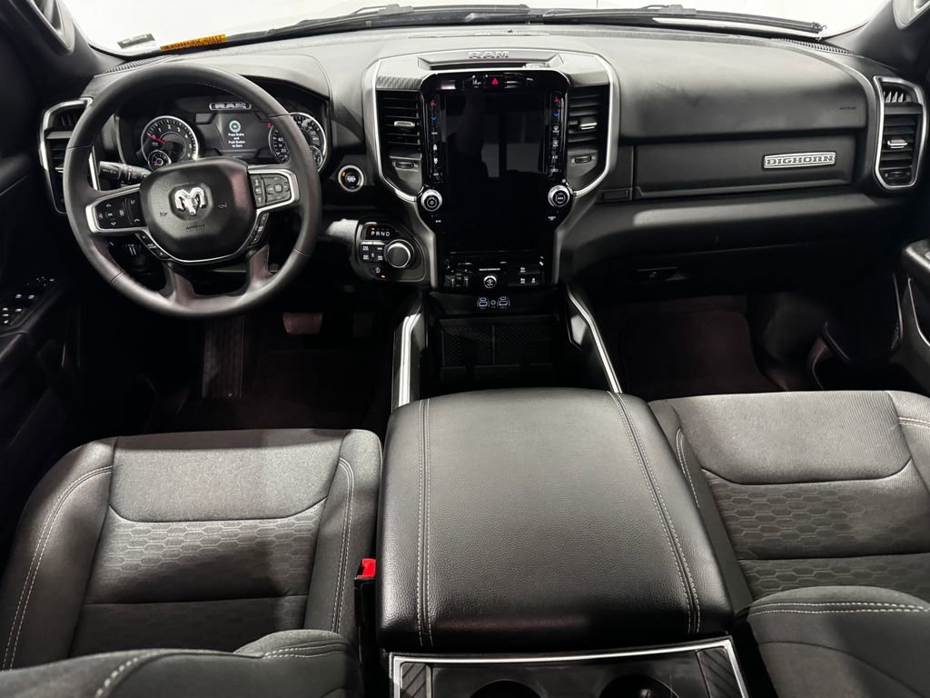 Used 2025 RAM 1500 Big Horn AWD/4WD image 29