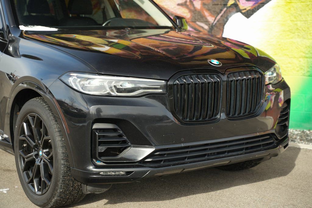 Used 2020 BMW X7 xDrive40i w/ Luxury Seating Package image 2