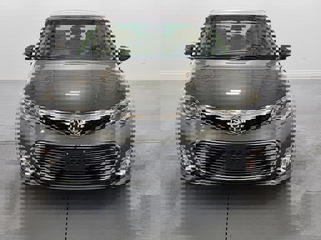 Used 2014 Toyota Avalon XLE Touring image 3