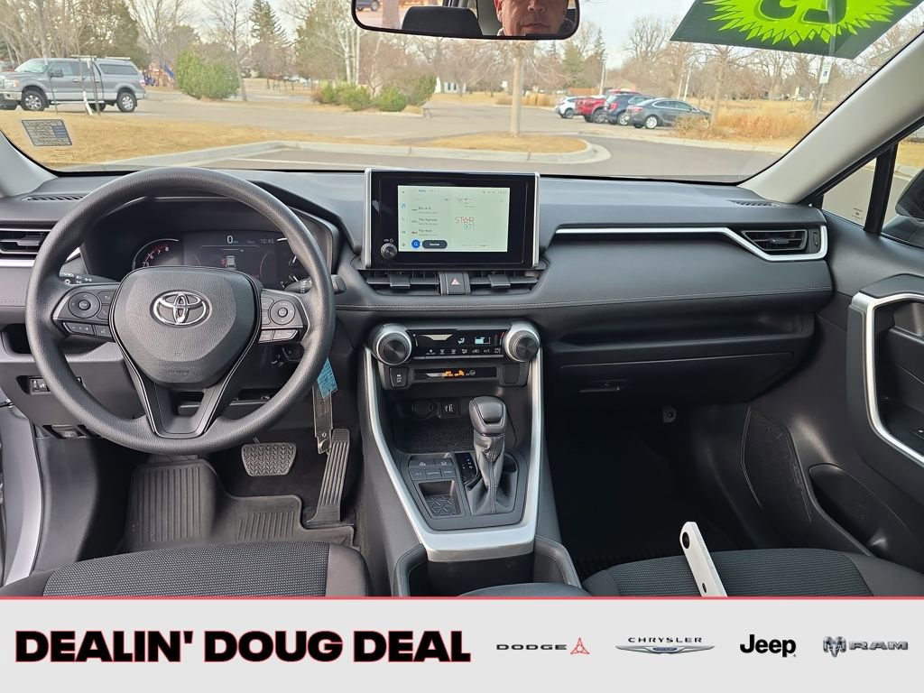 Used 2023 Toyota RAV4 LE image 12