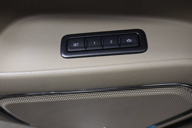Used 2019 Chevrolet Tahoe Premier w/ RST 6.2L Performance Edition AWD/4WD image 23