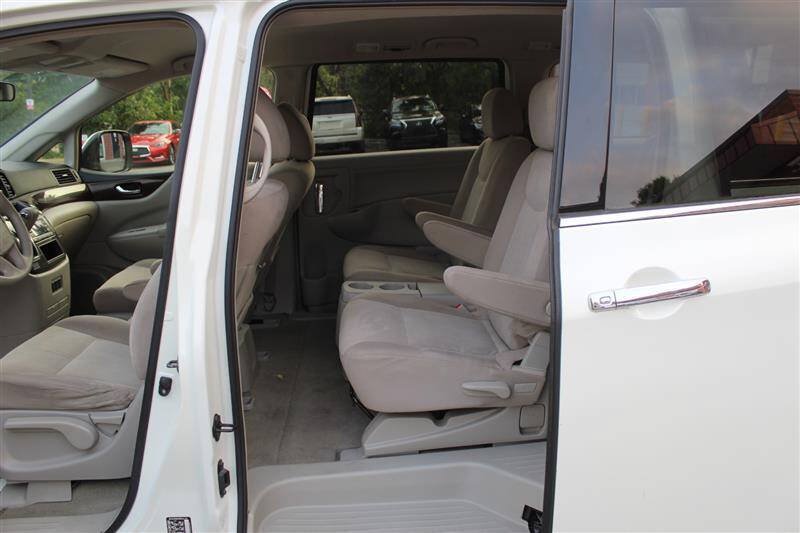 Used 2016 Nissan Quest SV FWD image 20