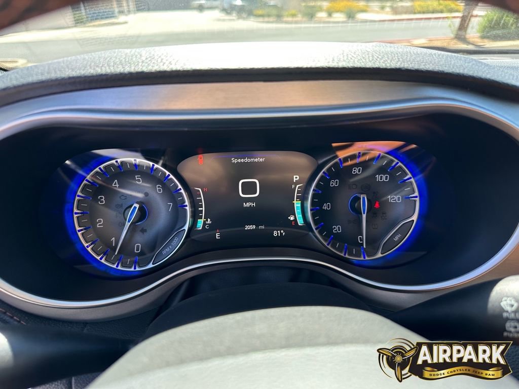 New 2024 Chrysler Pacifica Pinnacle FWD image 18