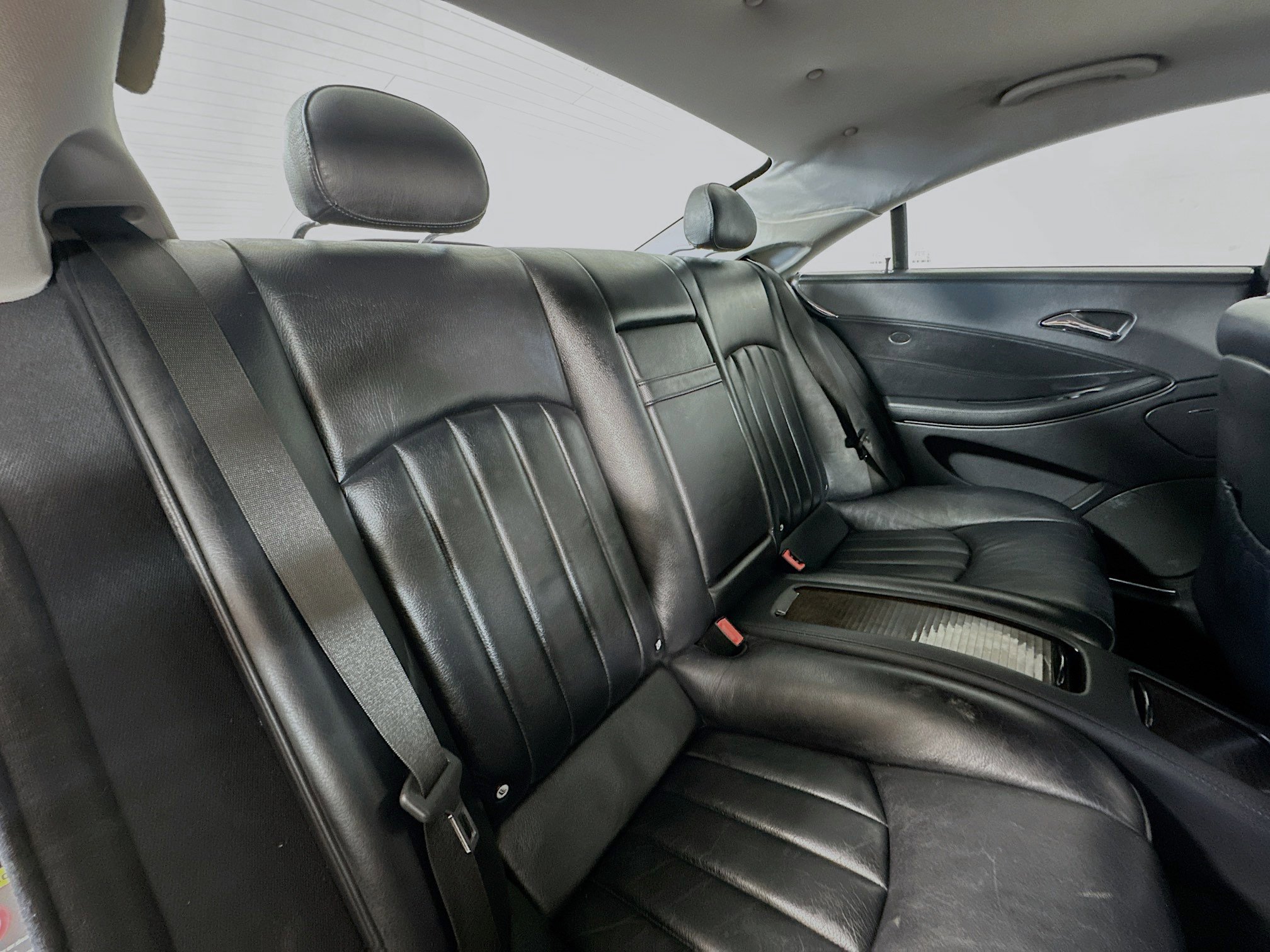 Used 2006 Mercedes-Benz CLS 500 image 26