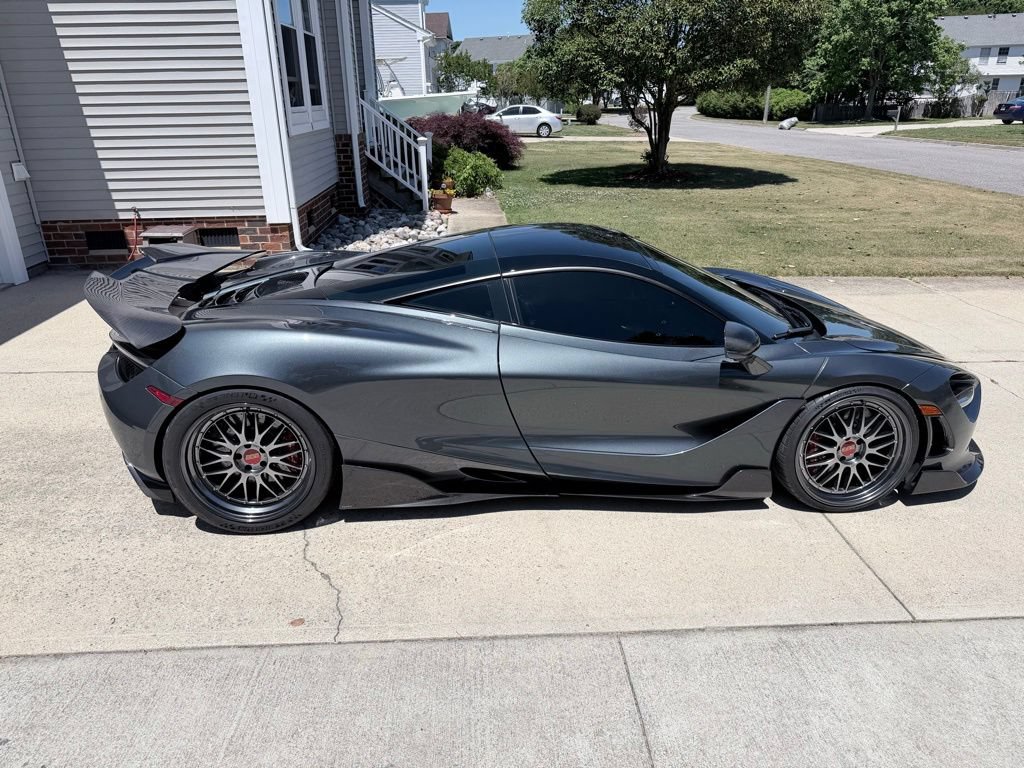 Used 2019 McLaren 720S Performance RWD image 25