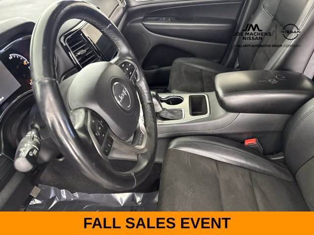 Used 2019 Jeep Grand Cherokee Altitude AWD/4WD image 36