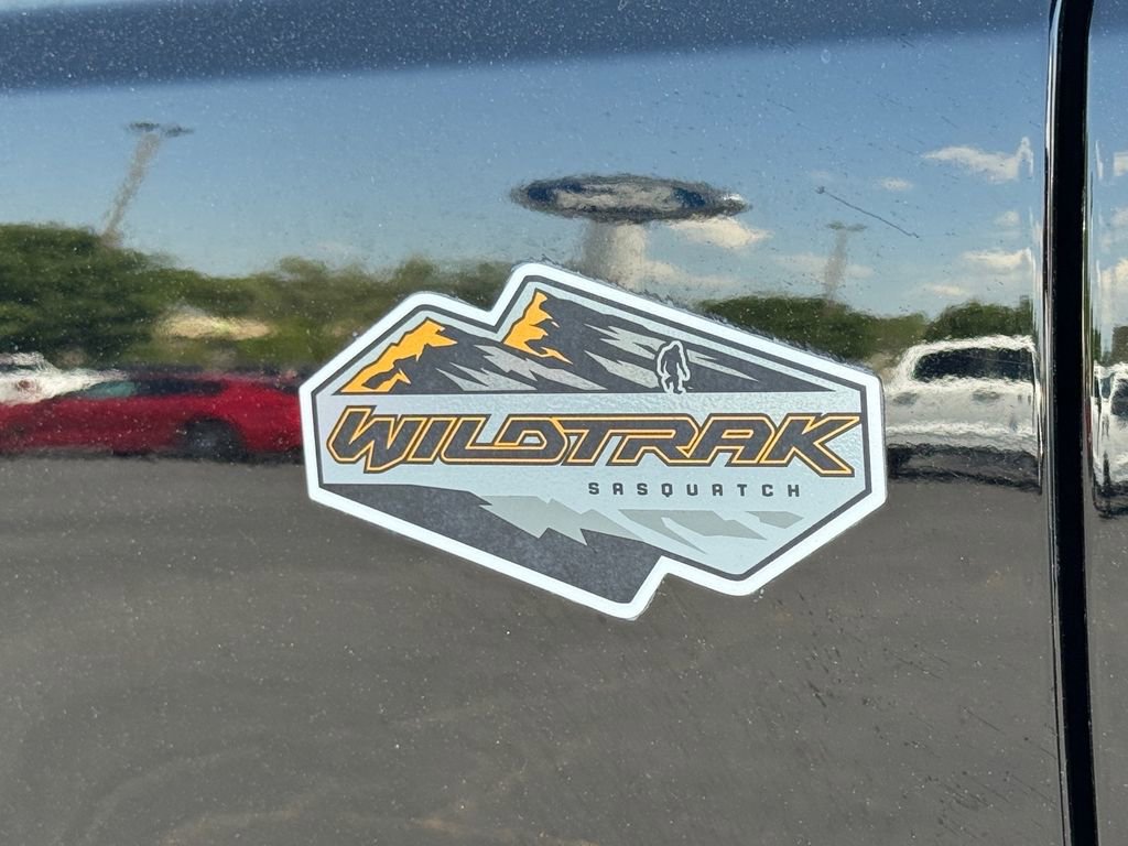 Used 2023 Ford Bronco Wildtrak AWD/4WD image 15