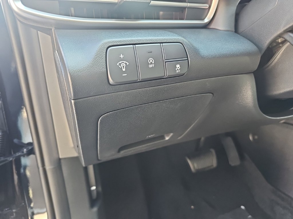 New 2026 Hyundai Elantra SE FWD image 15