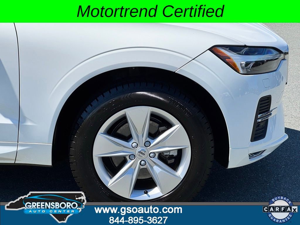 Used 2022 Volvo XC60 B5 Momentum image 41