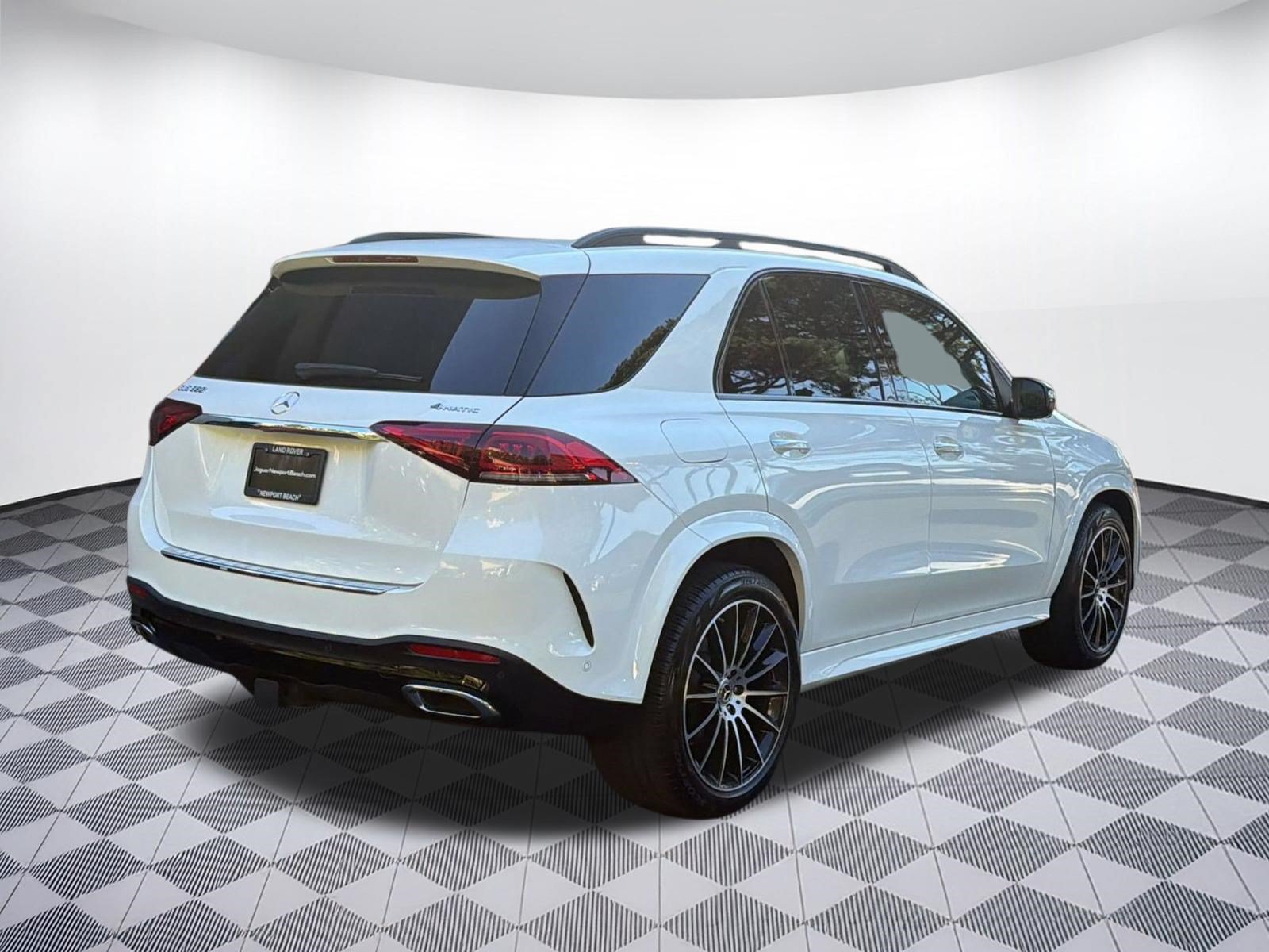 Used 2023 Mercedes-Benz GLE 350 4MATIC image 9
