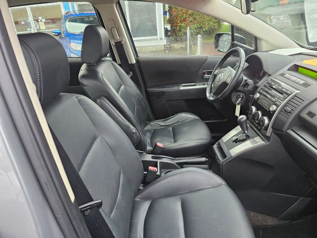 Used 2010 MAZDA MAZDA5 Grand Touring image 11