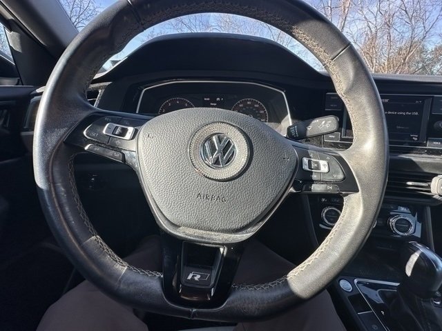 Used 2021 Volkswagen Jetta R-Line w/ R-Line Cold Weather Package image 11