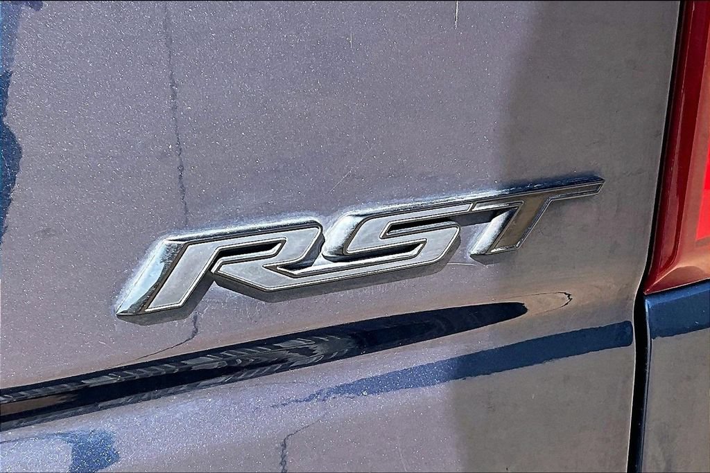 Used 2022 Chevrolet Silverado 1500 RST AWD/4WD image 38
