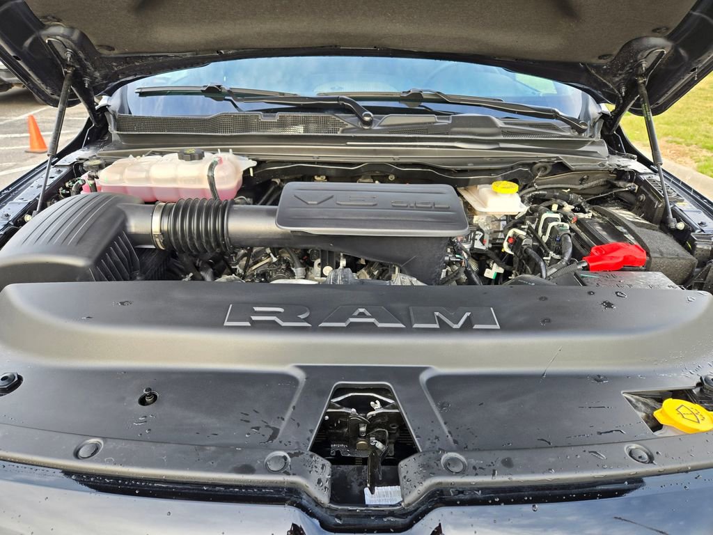 Used 2025 RAM 1500 Big Horn AWD/4WD image 33