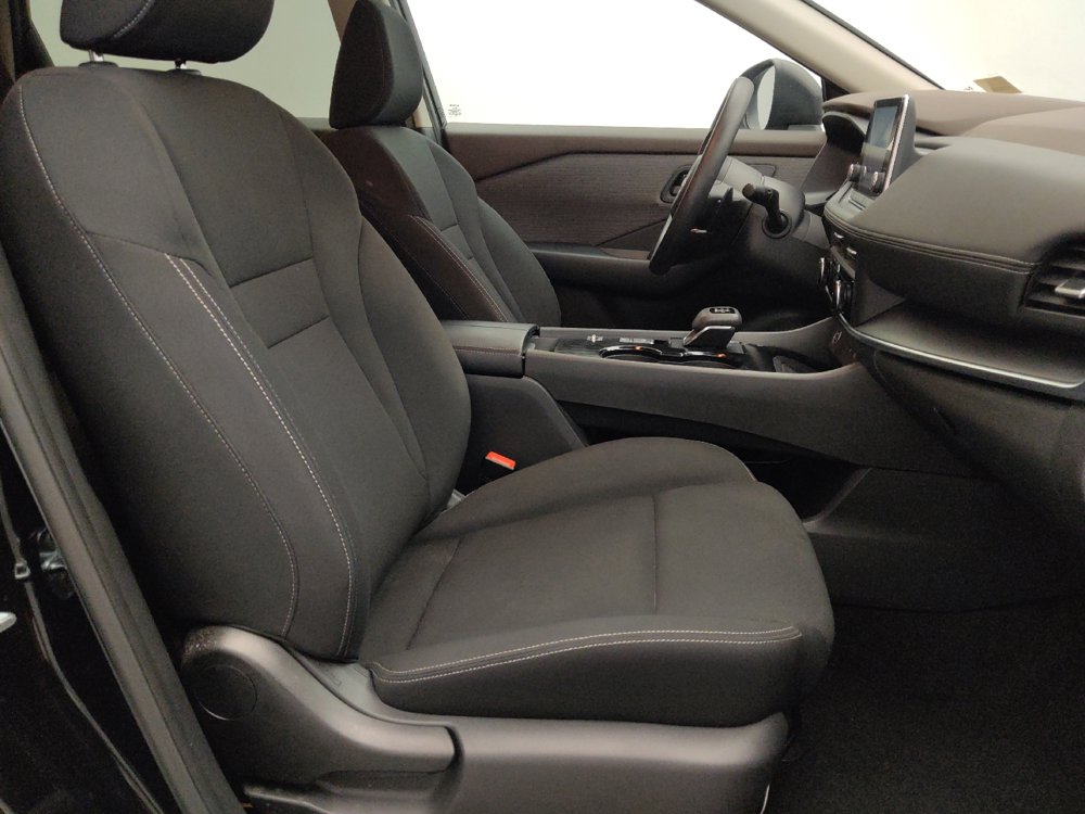 Used 2023 Nissan Rogue S FWD image 21