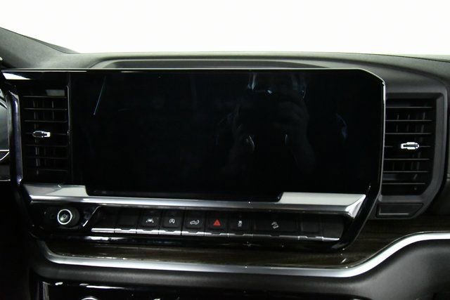 Used 2022 Chevrolet Silverado 1500 RST w/ Z71 Off-Road Package image 4