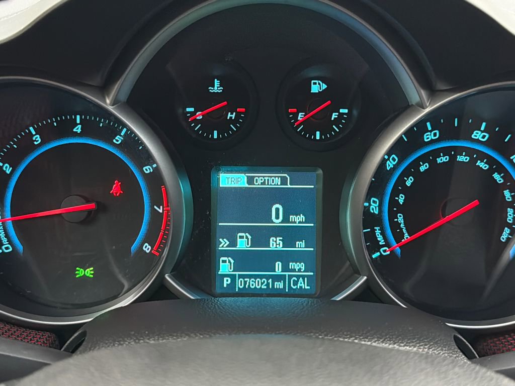 Used 2014 Chevrolet Cruze LT FWD image 21