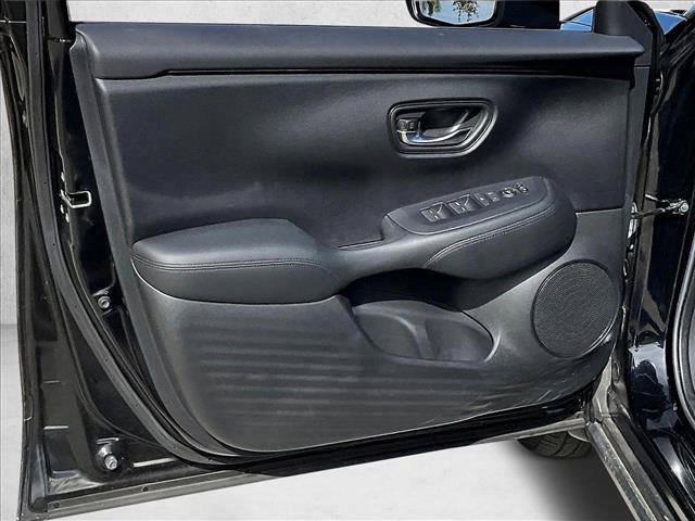 Used 2024 Honda HR-V LX image 17