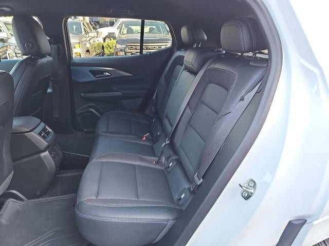 Used 2026 Chevrolet Equinox EV LT w/ Convenience Package II FWD image 24