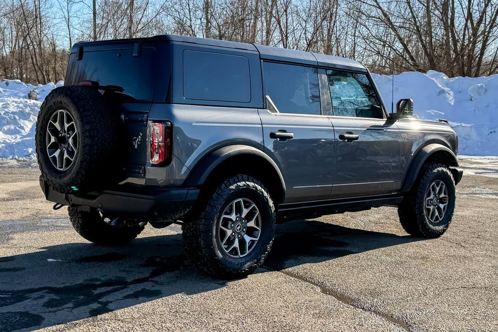 Certified 2025 Ford Bronco Badlands image 3