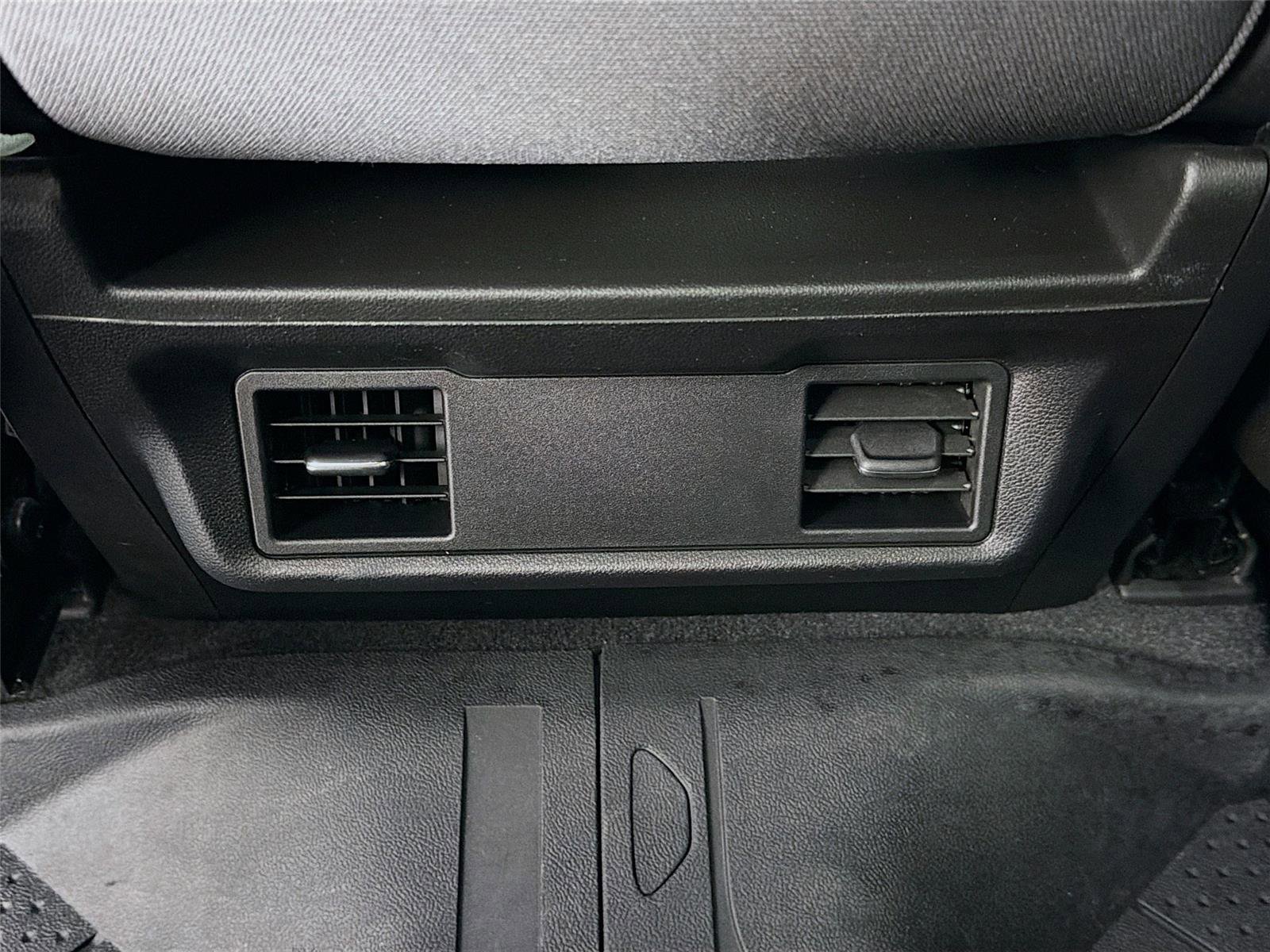 Used 2022 Chevrolet Silverado 3500 LT w/ Gooseneck/5TH Wheel Package AWD/4WD image 23