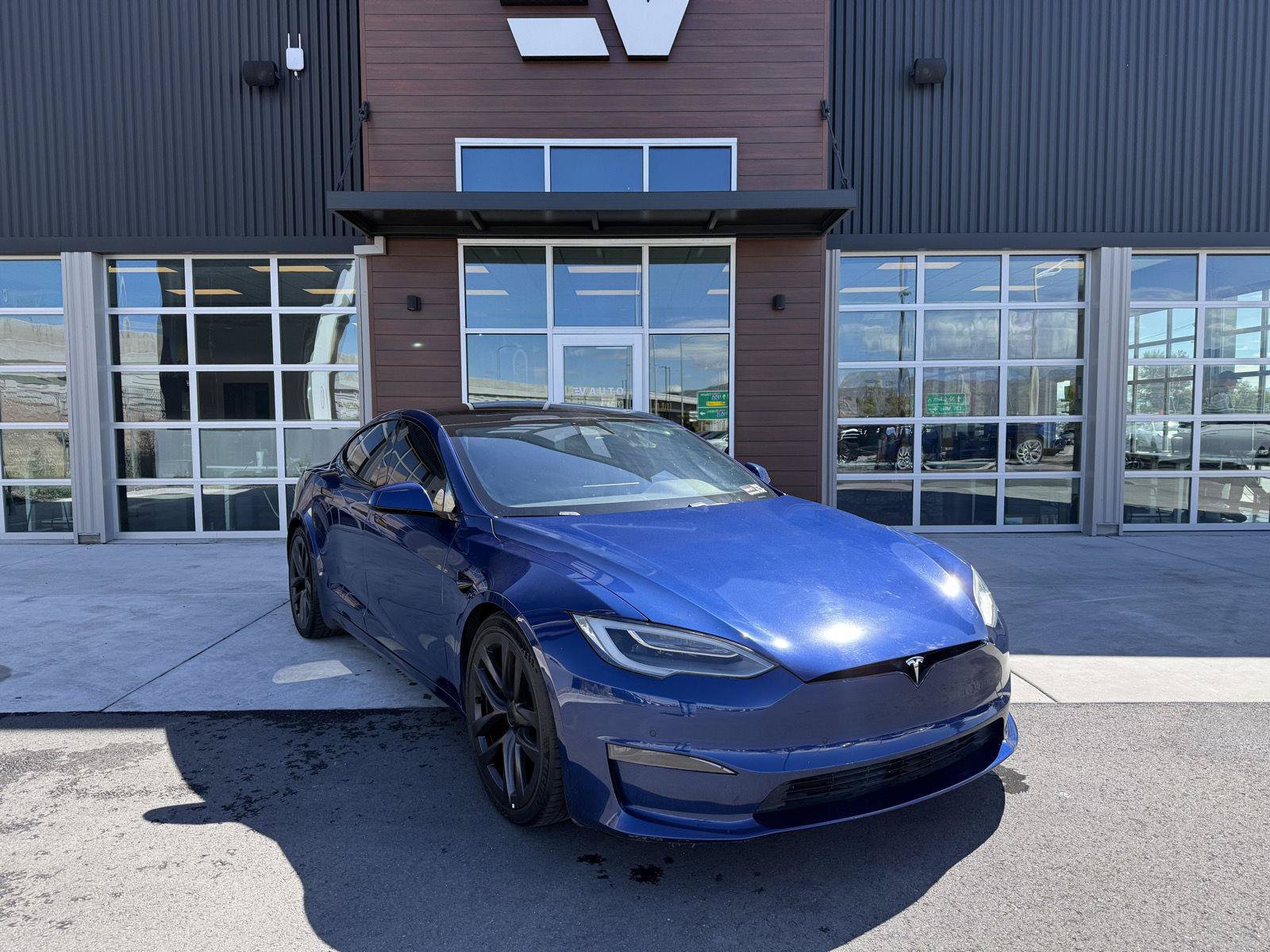 Used 2021 Tesla Model S Plaid AWD/4WD image 3