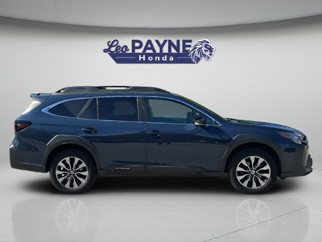 Used 2023 Subaru Outback Limited XT AWD/4WD image 13