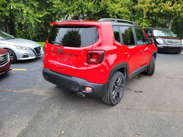 Used 2020 Jeep Renegade Altitude AWD/4WD image 3