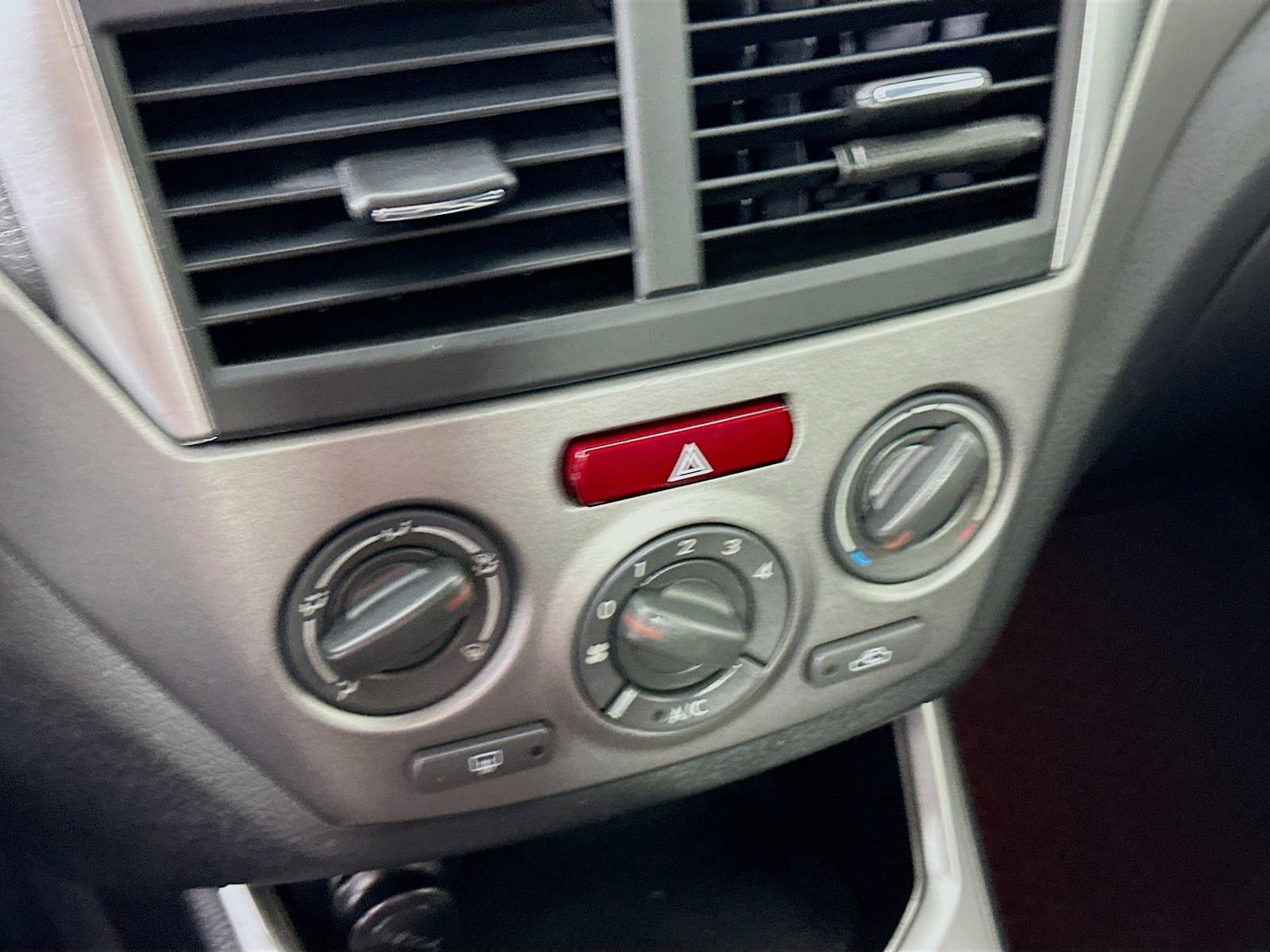 Used 2010 Subaru Impreza WRX STI AWD/4WD image 15