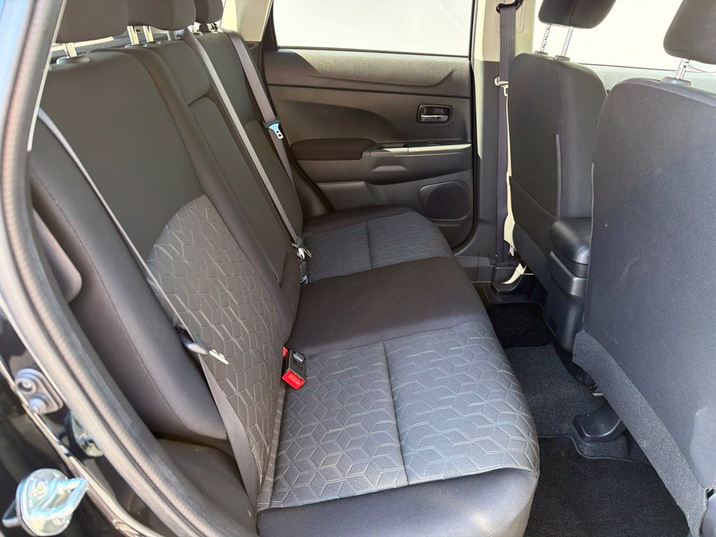 Used 2025 Mitsubishi Outlander Sport ES AWD/4WD image 21