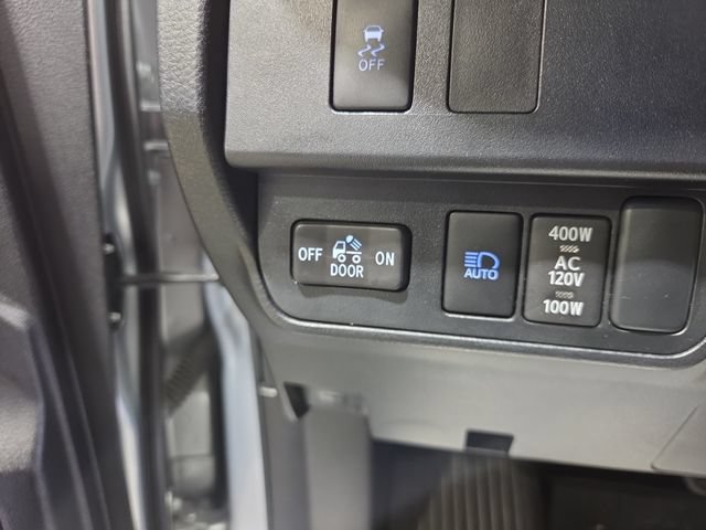 Used 2023 Toyota Tacoma TRD Sport w/ Technology Package AWD/4WD image 27