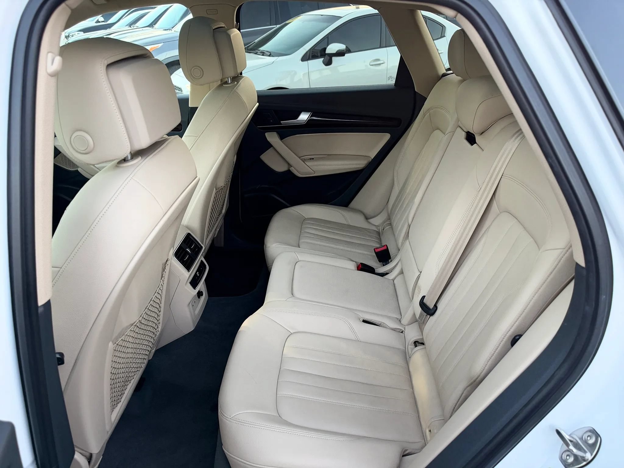 Used 2019 Audi Q5 2.0T Premium Plus w/ Premium Plus Package AWD/4WD image 16
