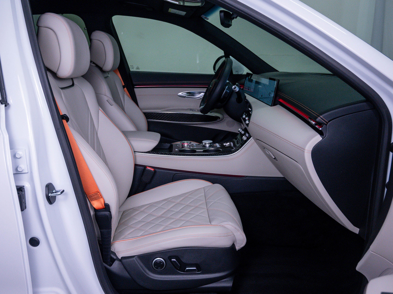 Used 2026 Genesis GV70 3.5T Sport Prestige image 11