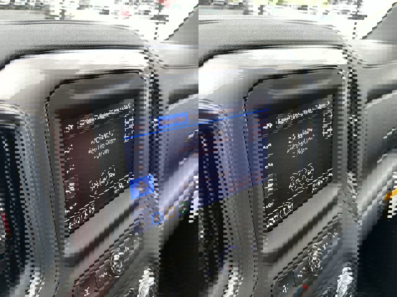 New 2025 GMC Sierra 2500 Pro w/ Convenience Package image 16