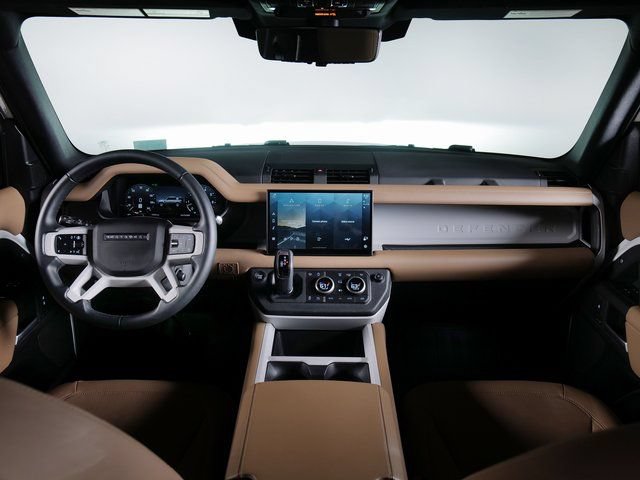 Certified 2025 Land Rover Defender 110 S AWD/4WD image 4