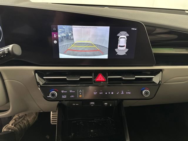 Used 2023 Kia Niro Wave w/ Wave Preserve Package image 22