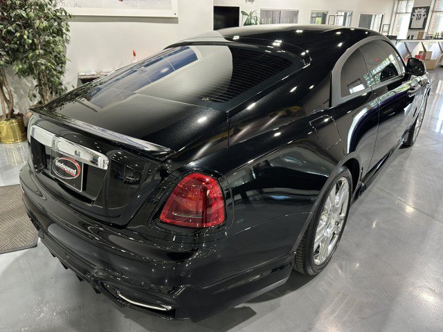 Used 2015 Rolls-Royce Wraith RWD image 35