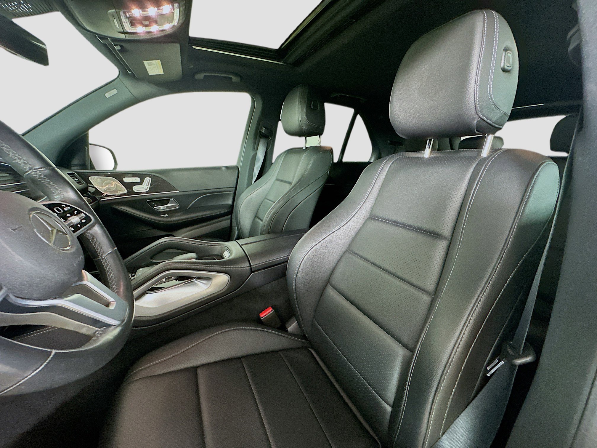 Certified 2021 Mercedes-Benz GLE 350 4MATIC w/ Premium Package image 27