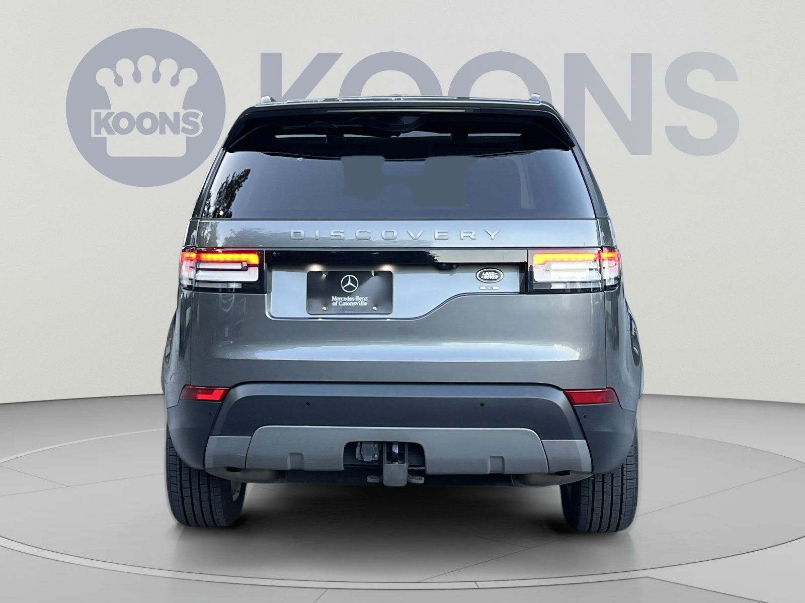 Used 2019 Land Rover Discovery SE AWD/4WD image 10