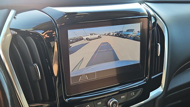 Used 2021 Chevrolet Traverse LT FWD image 14
