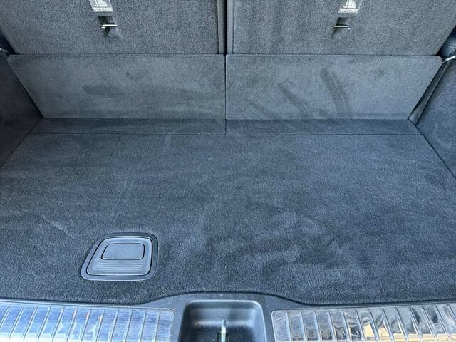Used 2020 Mercedes-Benz GLS 450 4MATIC image 20