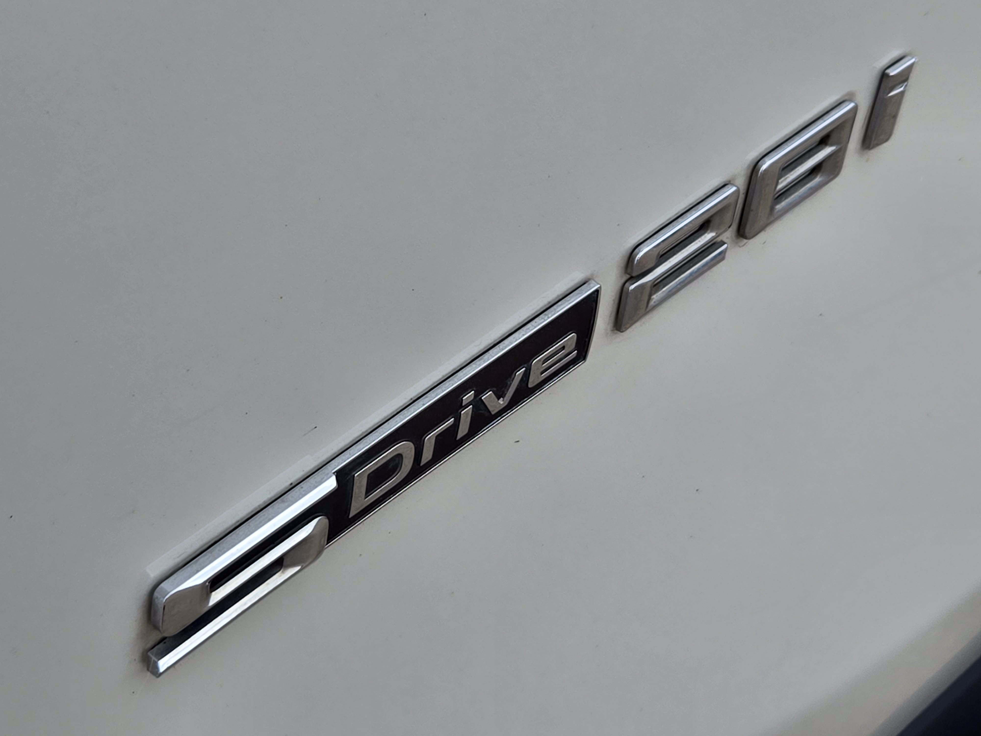 Used 2018 BMW X1 sDrive28i w/ Premium Package FWD image 41